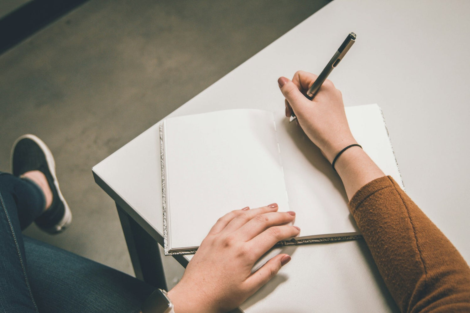 Writing a heartfelt personalized message, the story behind Everyoou
